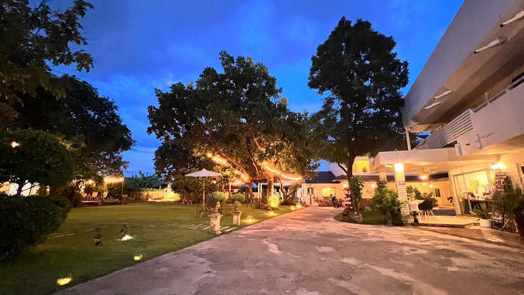 Udee Cozy Hotel شيانغ ماي المظهر الخارجي الصورة